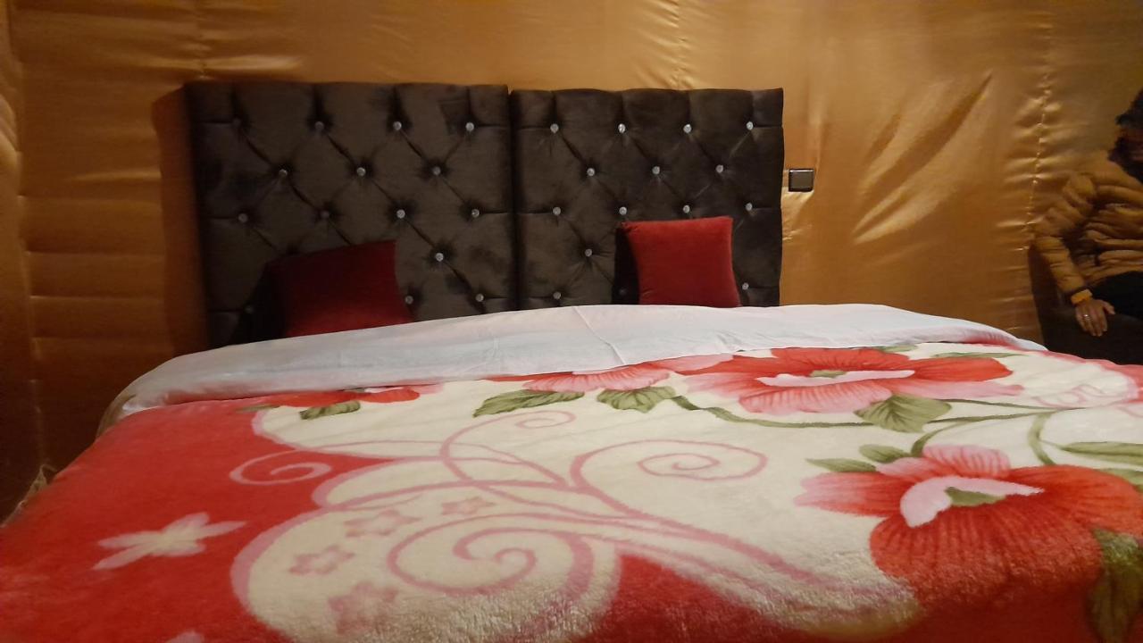 Luxury Trek Desert Camp Мерзуга Экстерьер фото