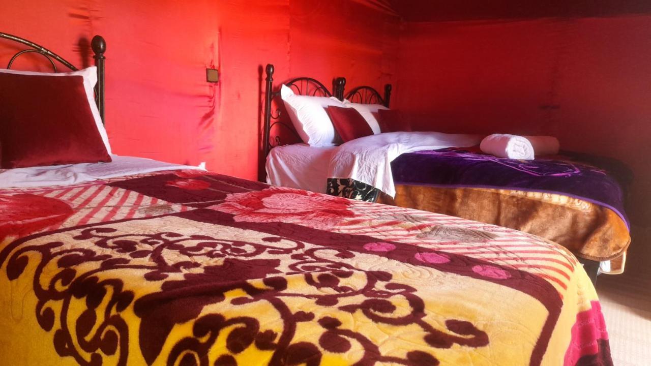 Luxury Trek Desert Camp Мерзуга Экстерьер фото