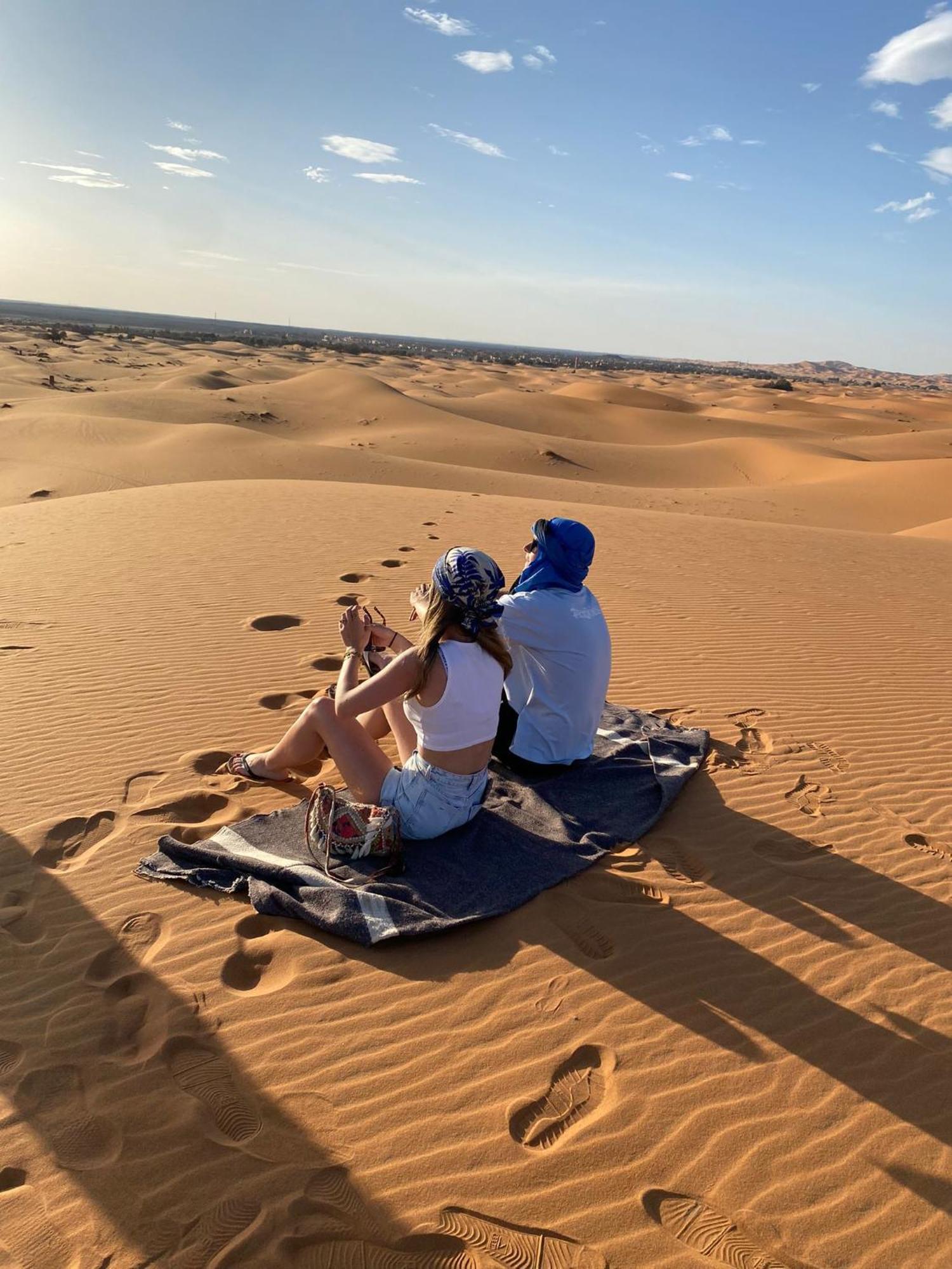 Luxury Trek Desert Camp Мерзуга Экстерьер фото