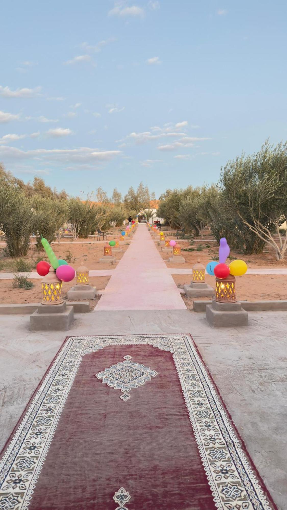 Luxury Trek Desert Camp Мерзуга Экстерьер фото